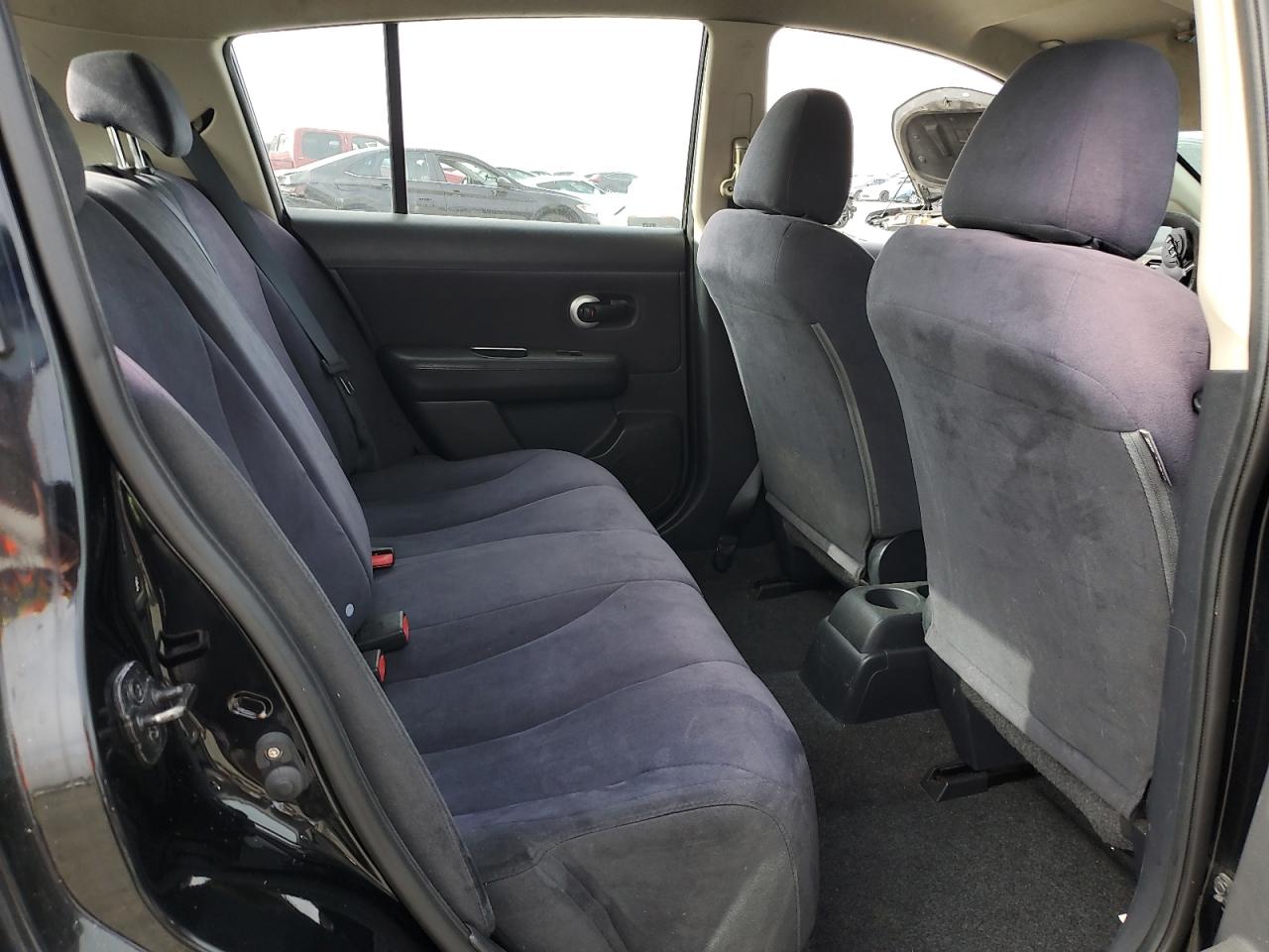 2008 Nissan Versa S VIN: 3N1BC13E18L388497 Lot: 71686905