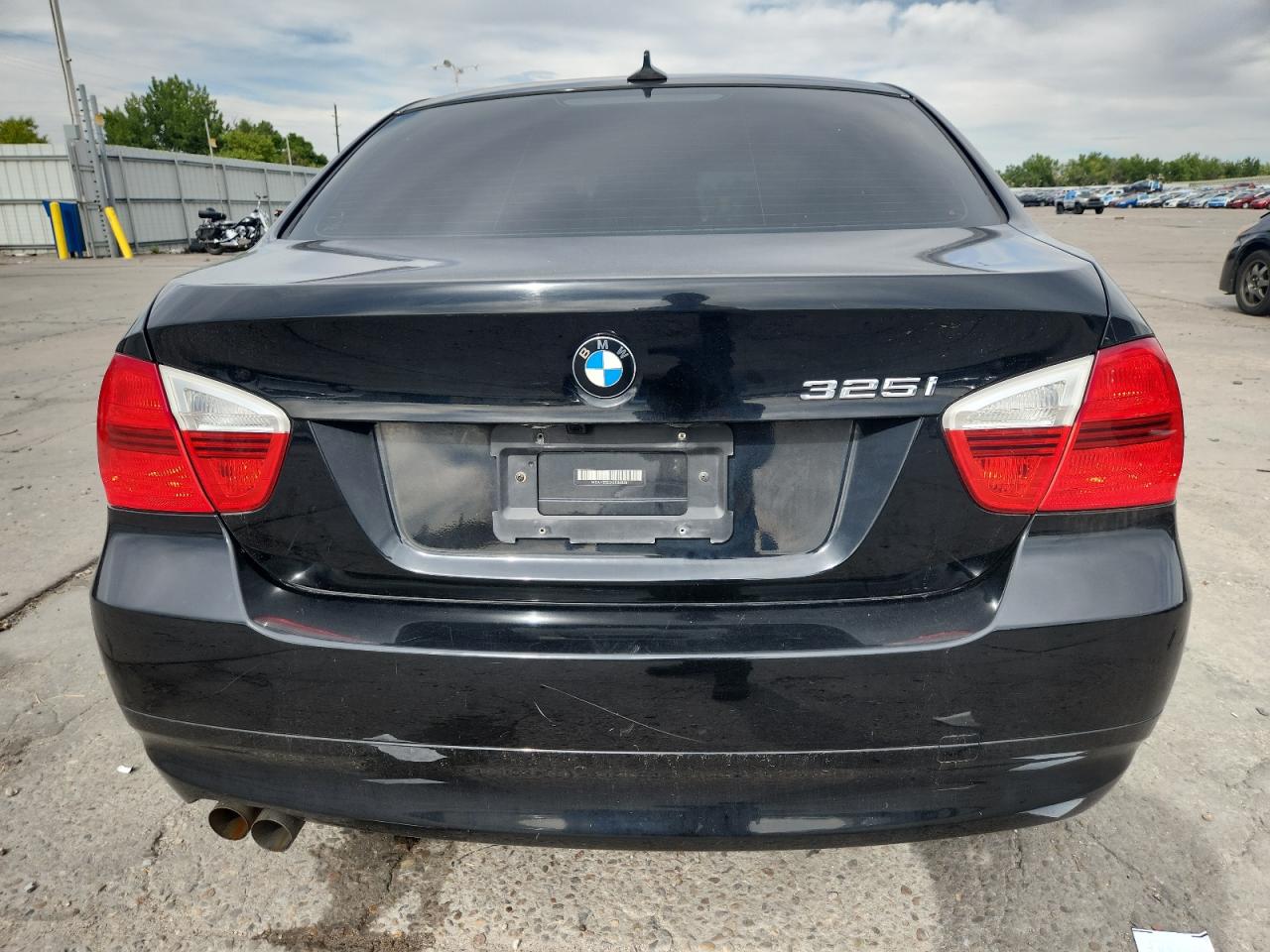2006 BMW 325 I VIN: WBAVB135X6KR62281 Lot: 82076885