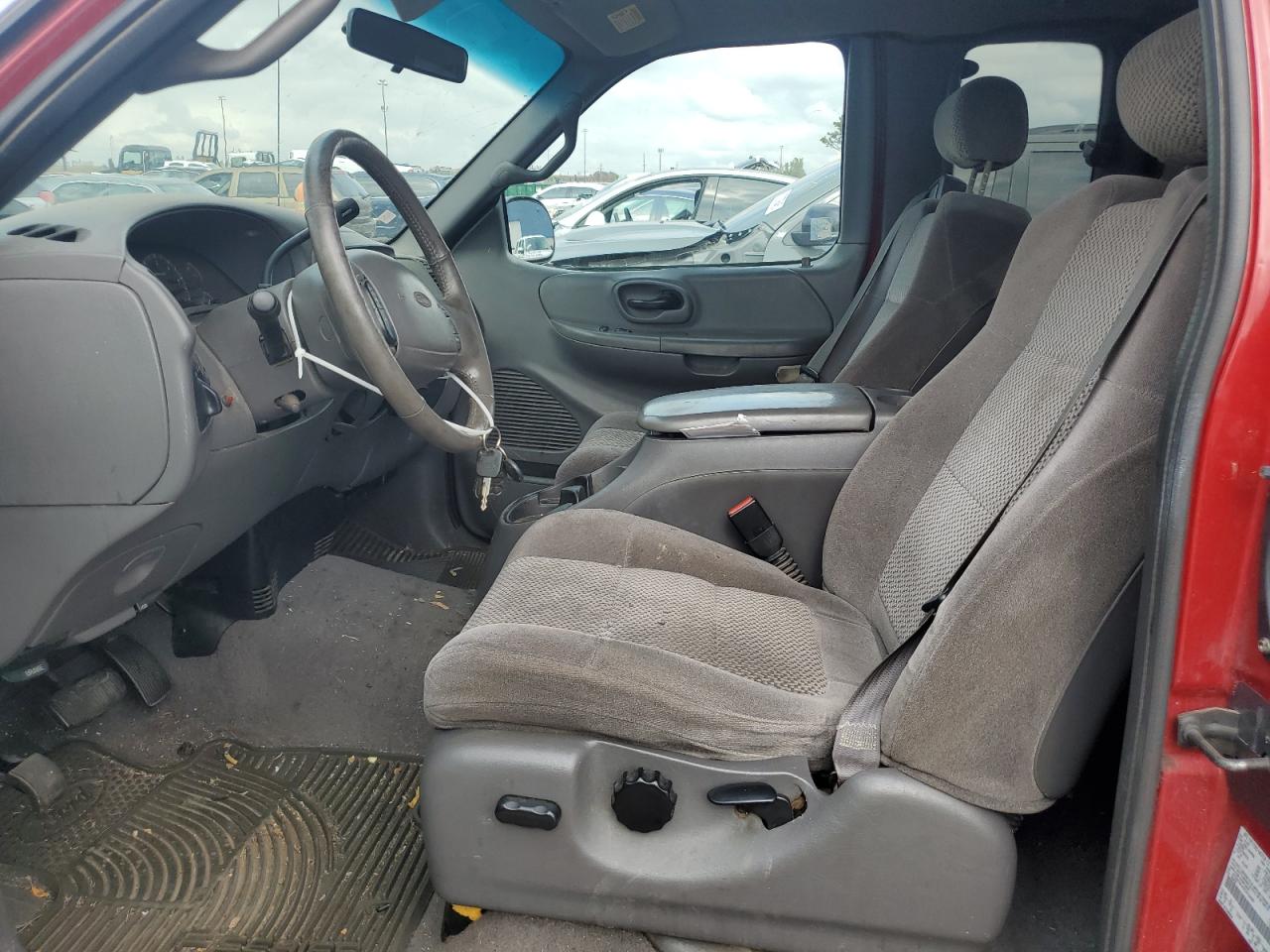 2002 Ford F150 VIN: 2FTRX18L42CA16429 Lot: 81794865