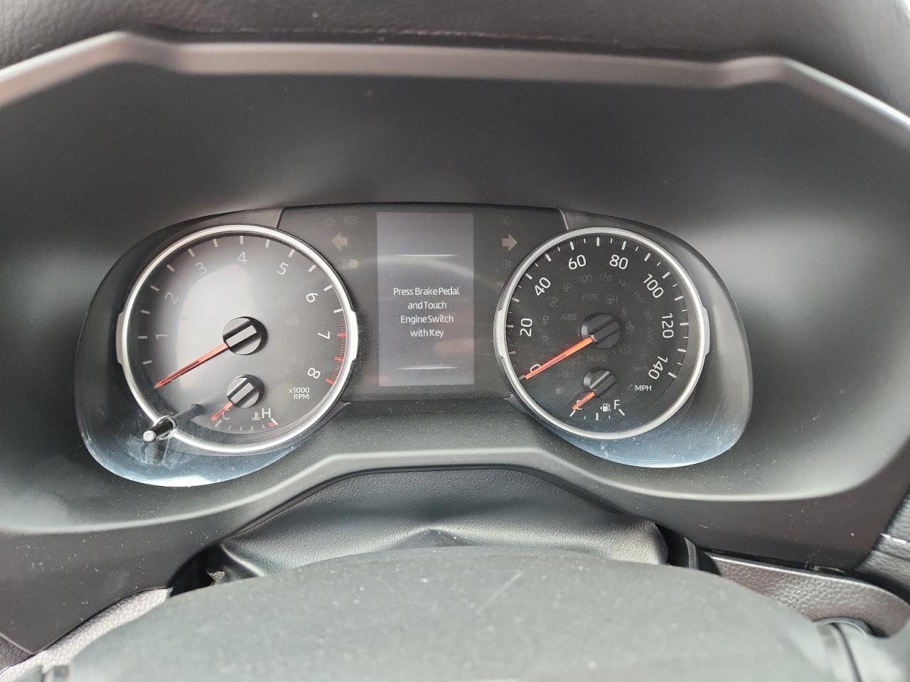 2021 Toyota Rav4 Xle VIN: 2T3P1RFV3MC233800 Lot: 71358125