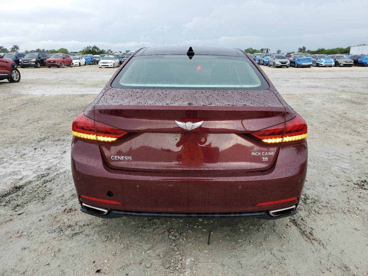 2015 Hyundai Genesis 3.8L VIN: KMHGN4JE5FU021392 Lot: 83761545