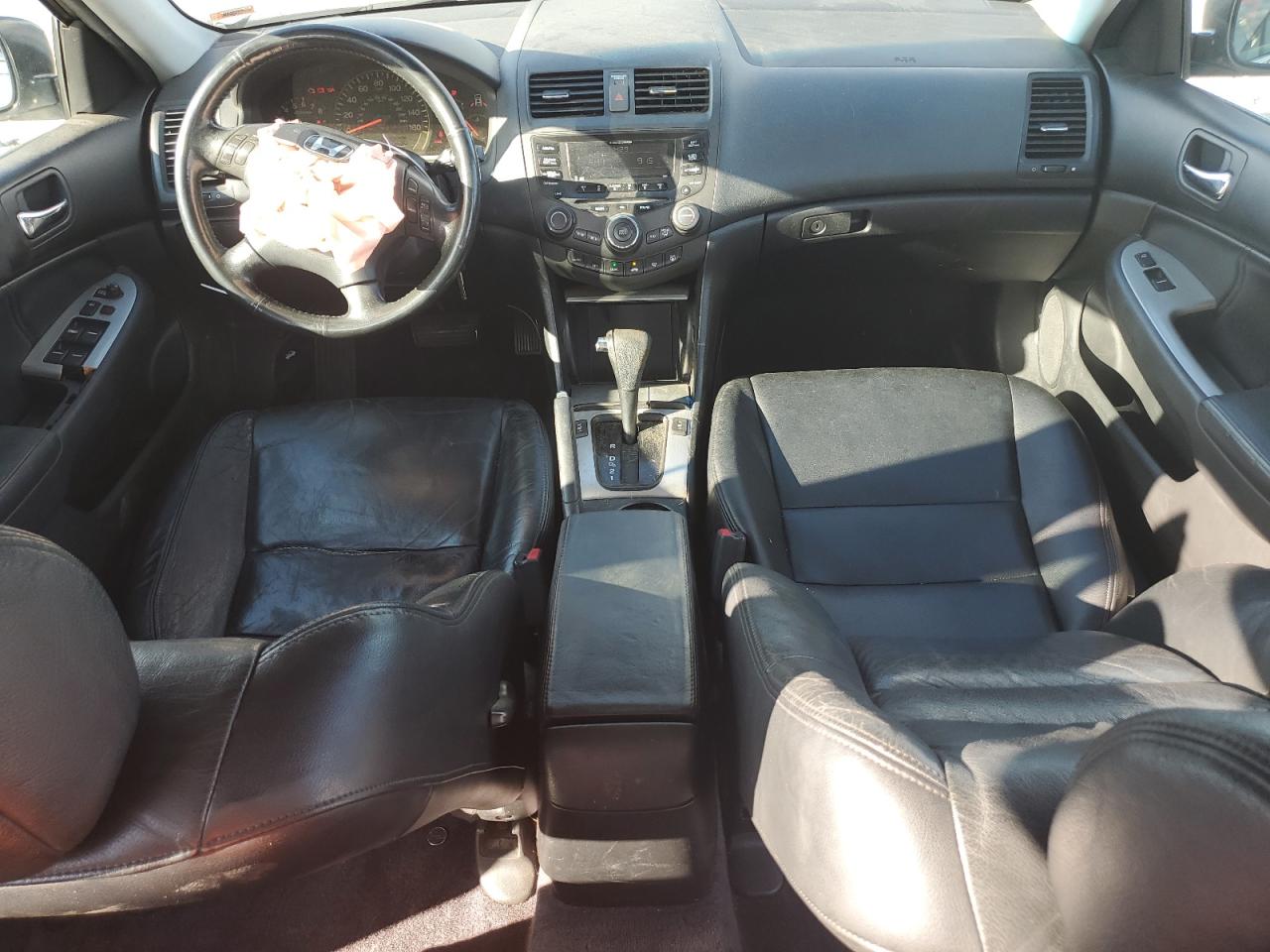 2004 Honda Accord Ex VIN: 1HGCM56874A105289 Lot: 81850415
