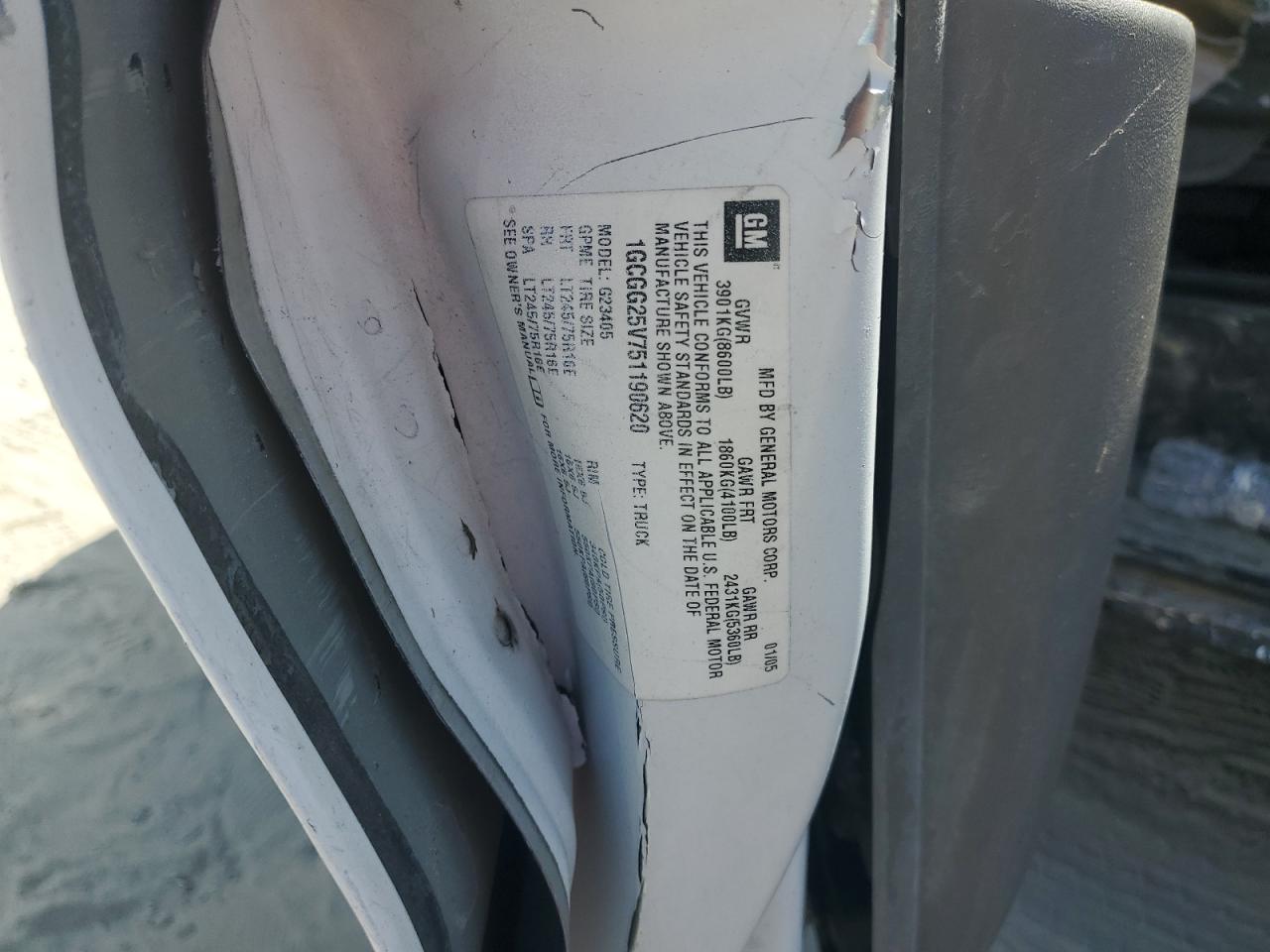 2005 Chevrolet Express G2500 VIN: 1GCGG25V751190620 Lot: 71389055