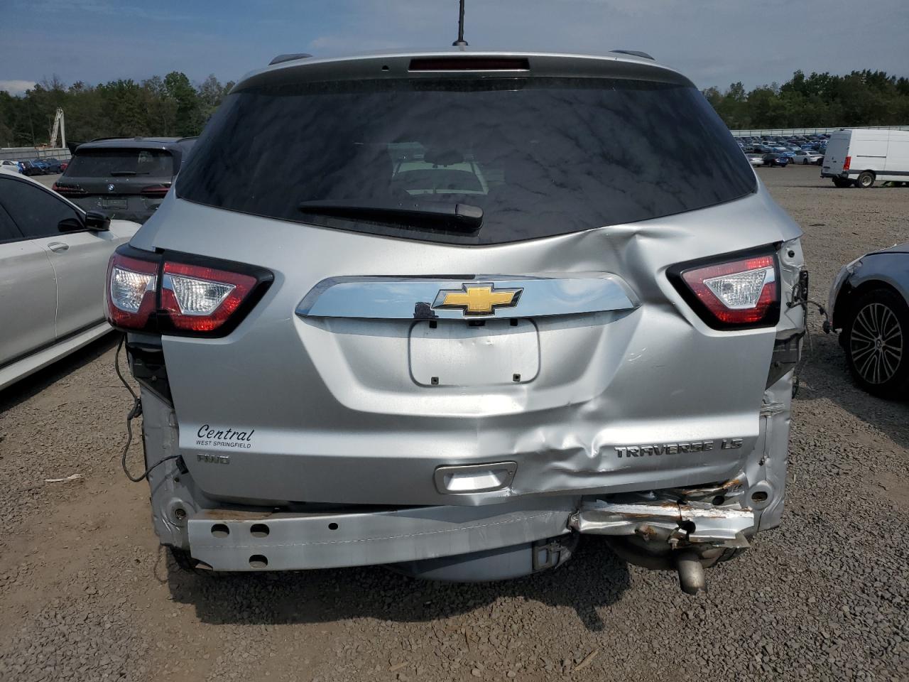 2015 Chevrolet Traverse Ls VIN: 1GNKVFKD4FJ130127 Lot: 81516885
