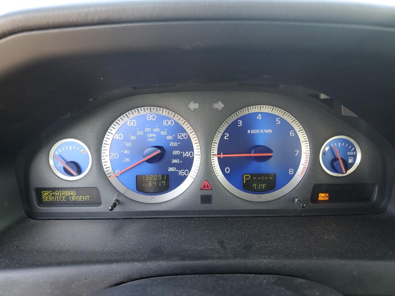 2004 Volvo V70 R VIN: YV1SJ52Y442418765 Lot: 71171545