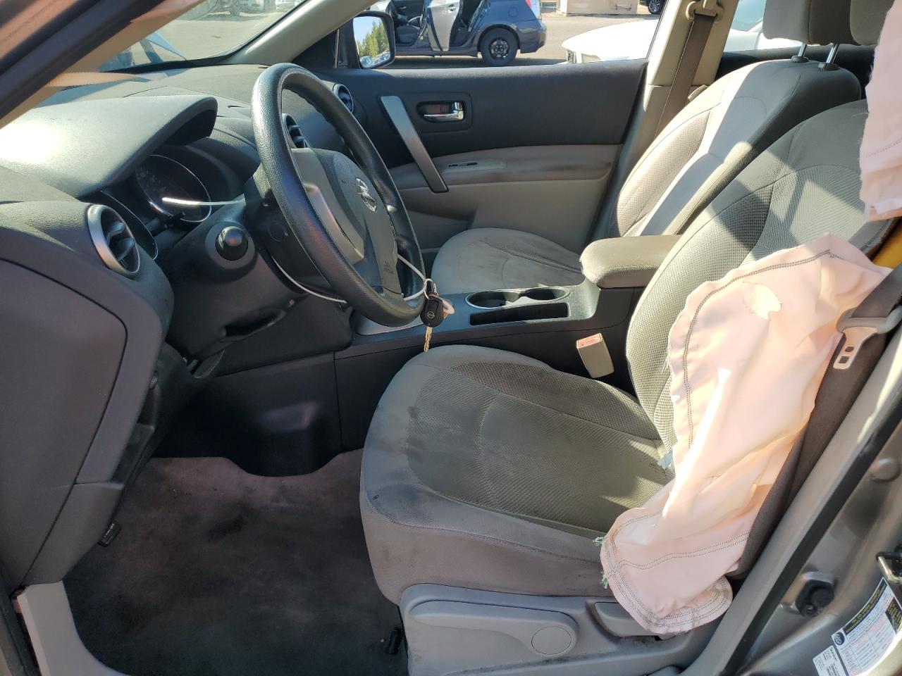 2011 Nissan Rogue S VIN: JN8AS5MV6BW689046 Lot: 81045165