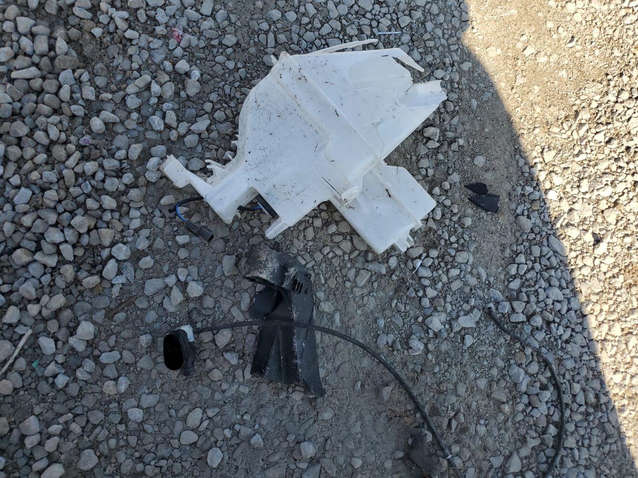 2024 Kia Carnival Ex VIN: KNDNC5H30R6448869 Lot: 83948515