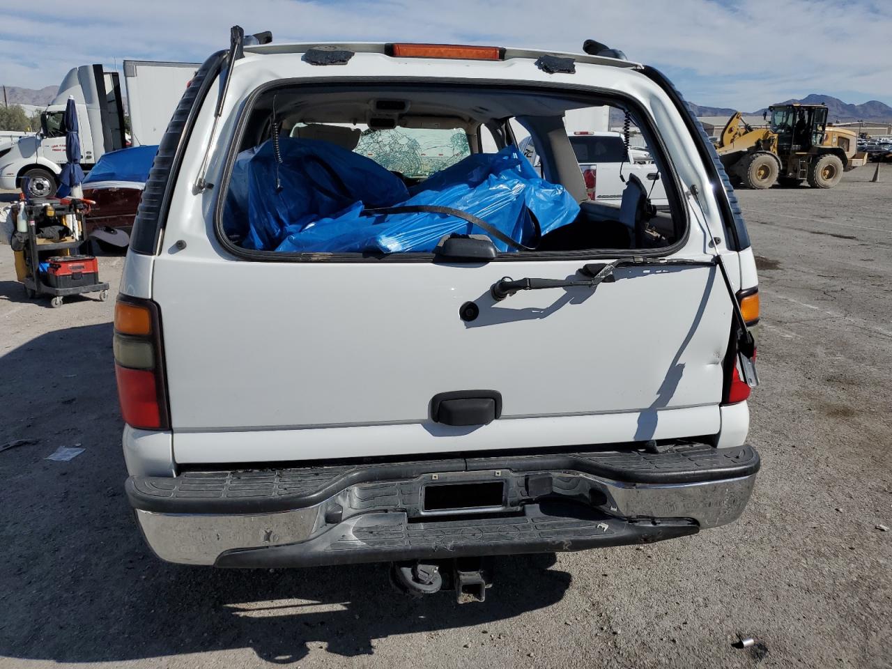 2005 Chevrolet Suburban C1500 VIN: 3GNEC16Z05G279307 Lot: 70567655