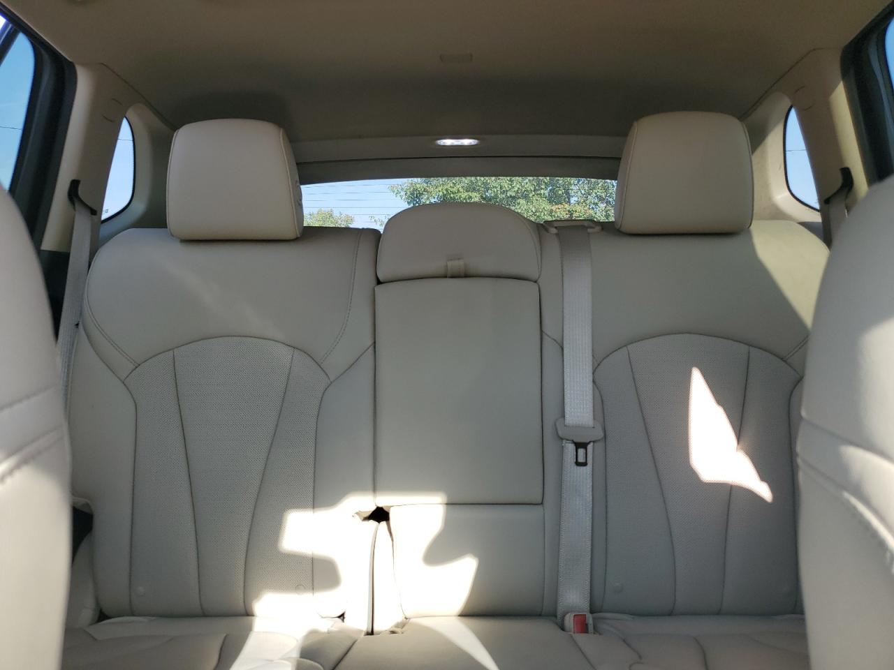 2017 Buick Envision Essence VIN: LRBFXBSAXHD236939 Lot: 81237875