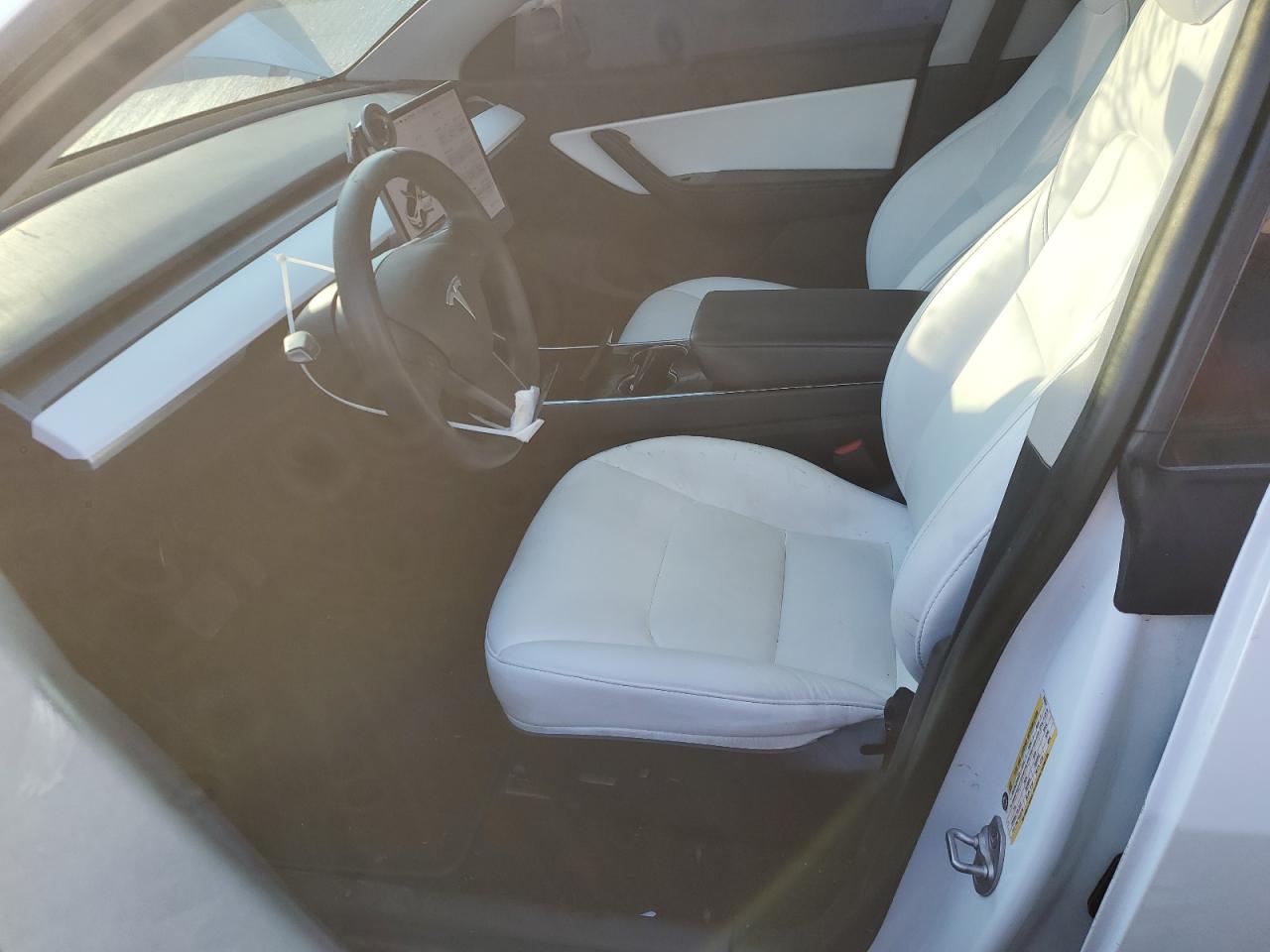 2020 Tesla Model Y VIN: 5YJYGDEE0LF056634 Lot: 69789475