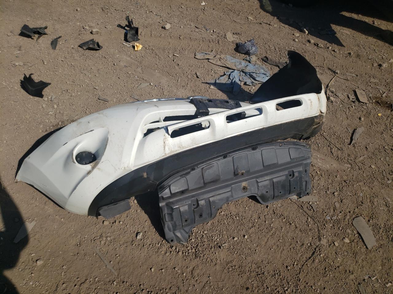 2014 Nissan Rogue Select S VIN: JN8AS5MTXEW607371 Lot: 84381205