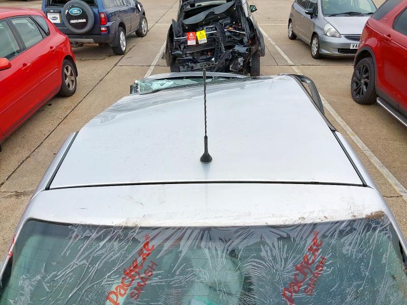 1999 VOLKSWAGEN GOLF SE AUTO 