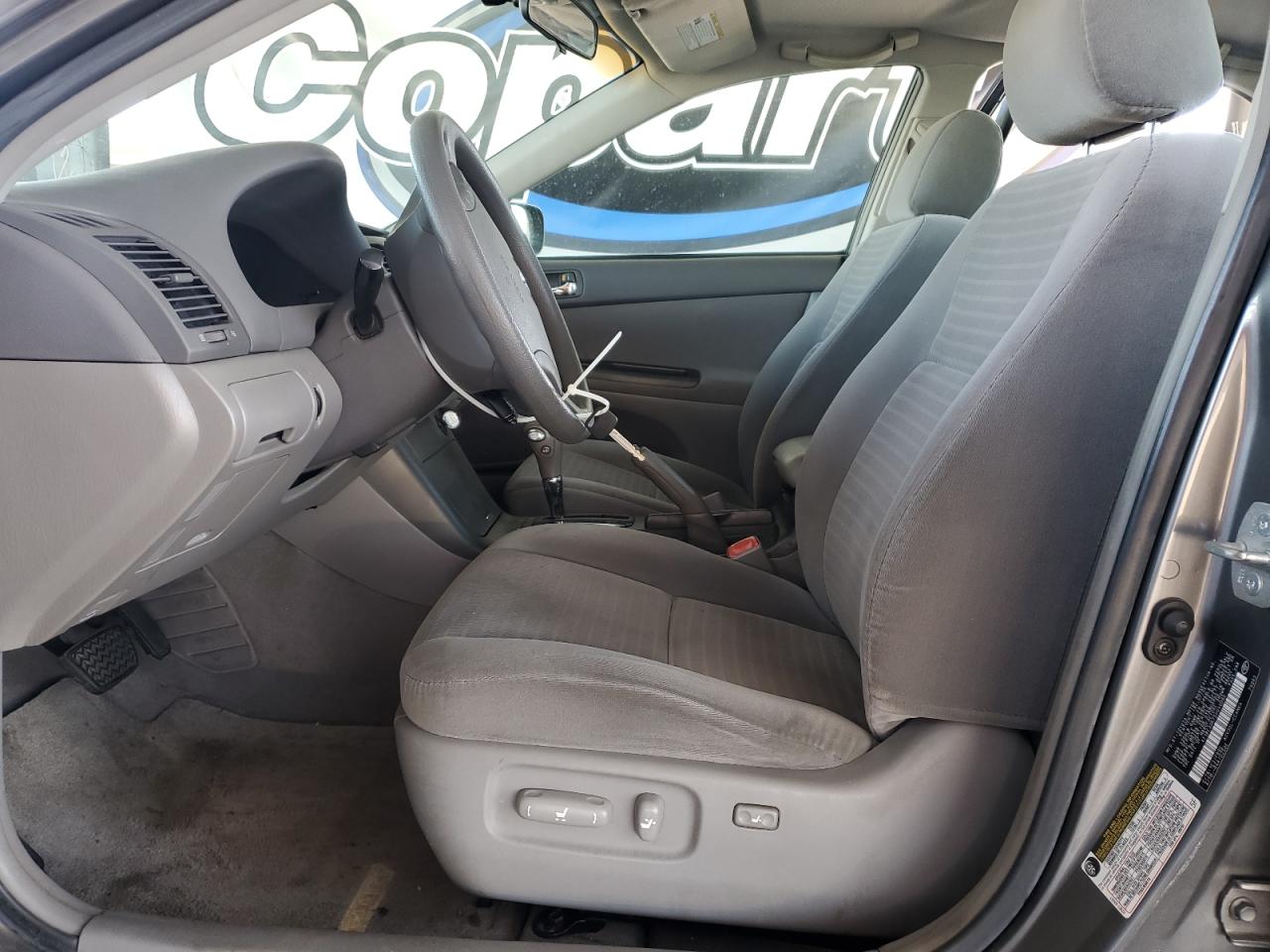 2005 Toyota Camry Le VIN: 4T1BE32K75U640065 Lot: 81757745