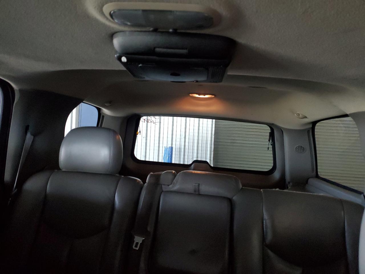 2006 Chevrolet Tahoe C1500 VIN: 1GNEC13TX6R103642 Lot: 71287885