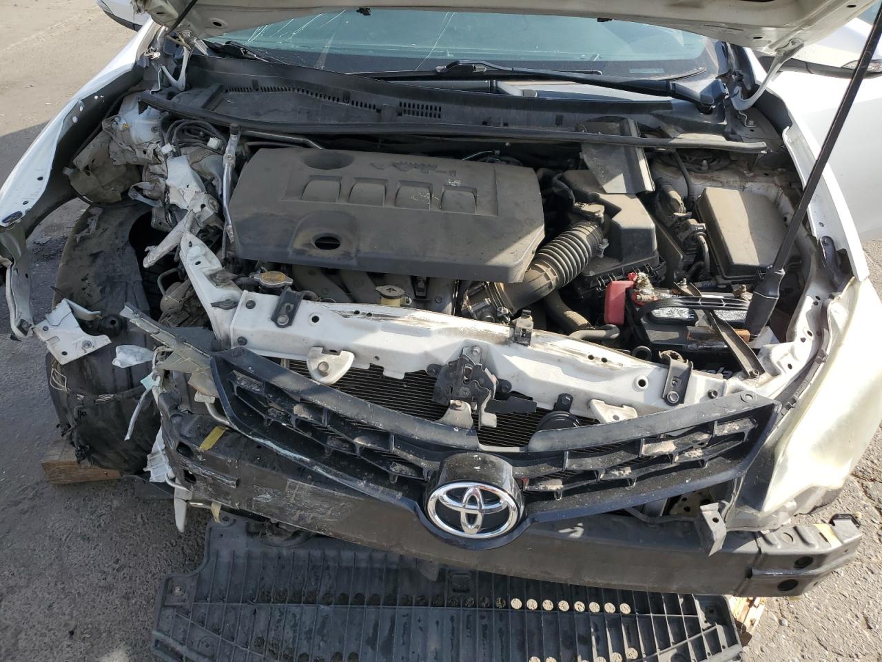 2015 Toyota Corolla L VIN: 5YFBURHE7FP257186 Lot: 71322115