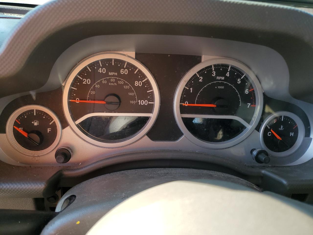 2010 Jeep Wrangler Unlimited Sport VIN: 1J4BA3H11AL138239 Lot: 81143085