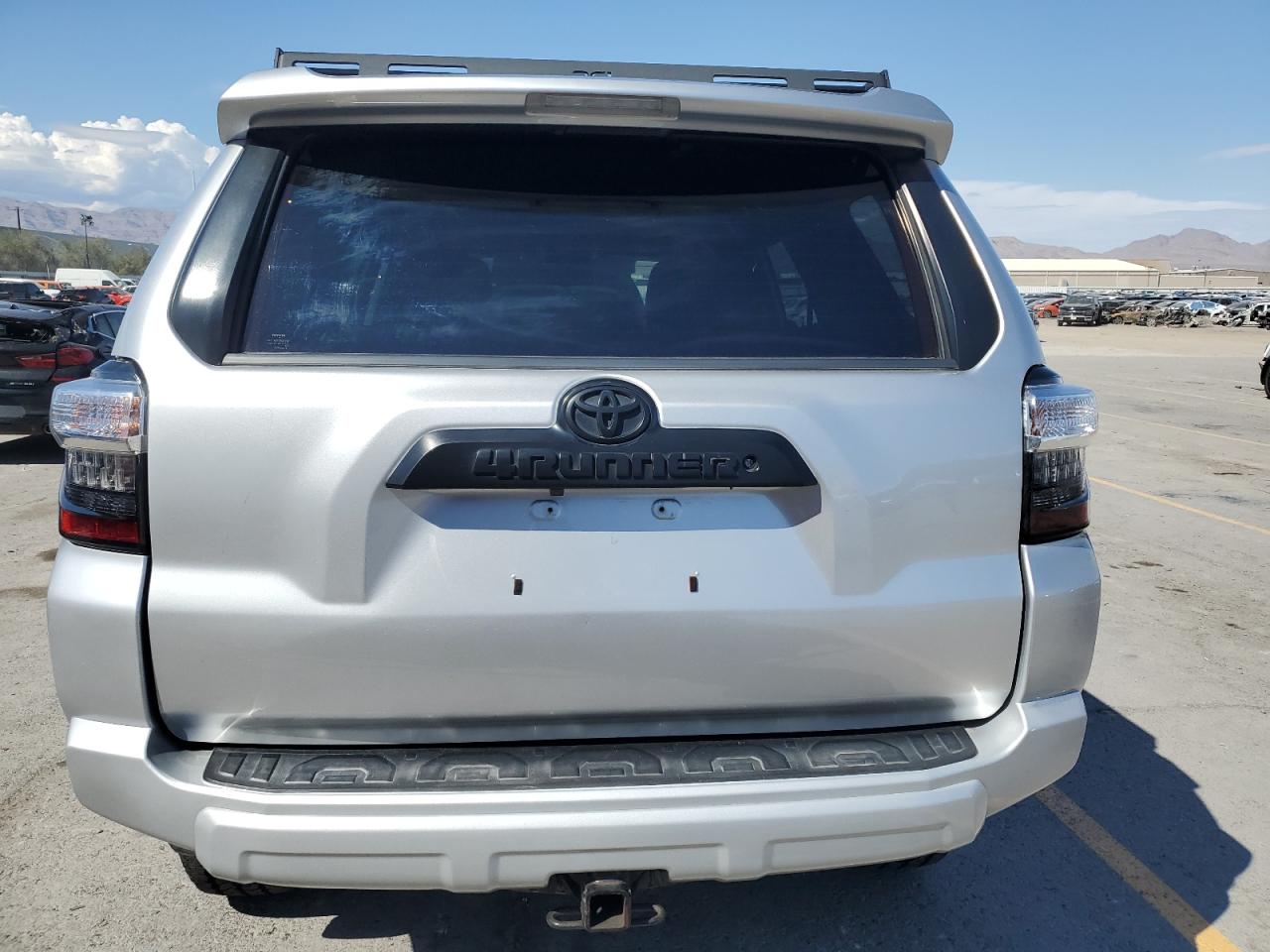 2019 Toyota 4Runner Sr5/Sr5 Premium VIN: JTEBU5JR8K5676124 Lot: 71215535