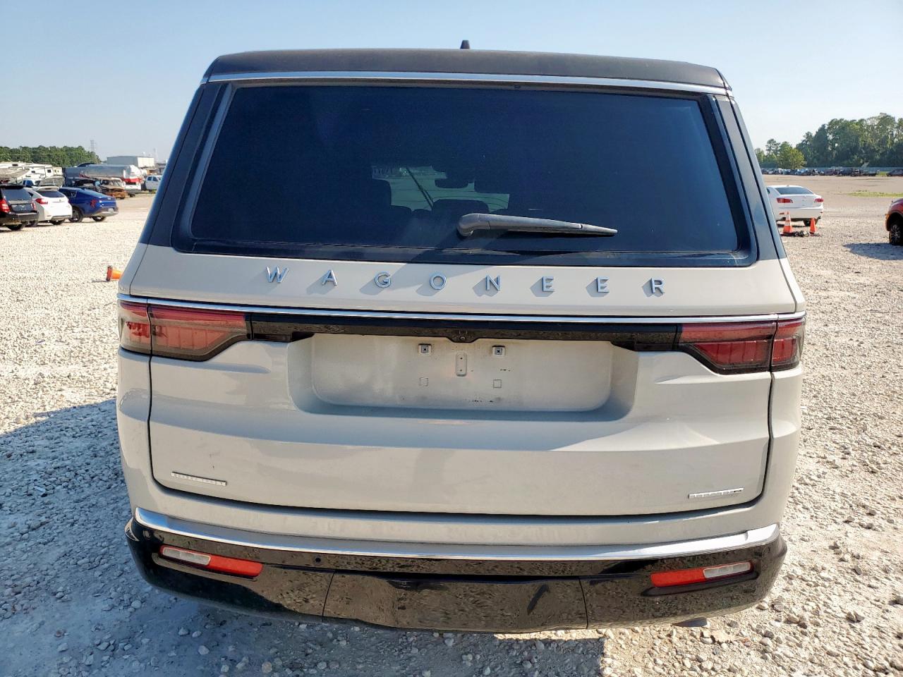 2022 Jeep Wagoneer Series Iii VIN: 1C4SJVDT4NS142144 Lot: 71977045