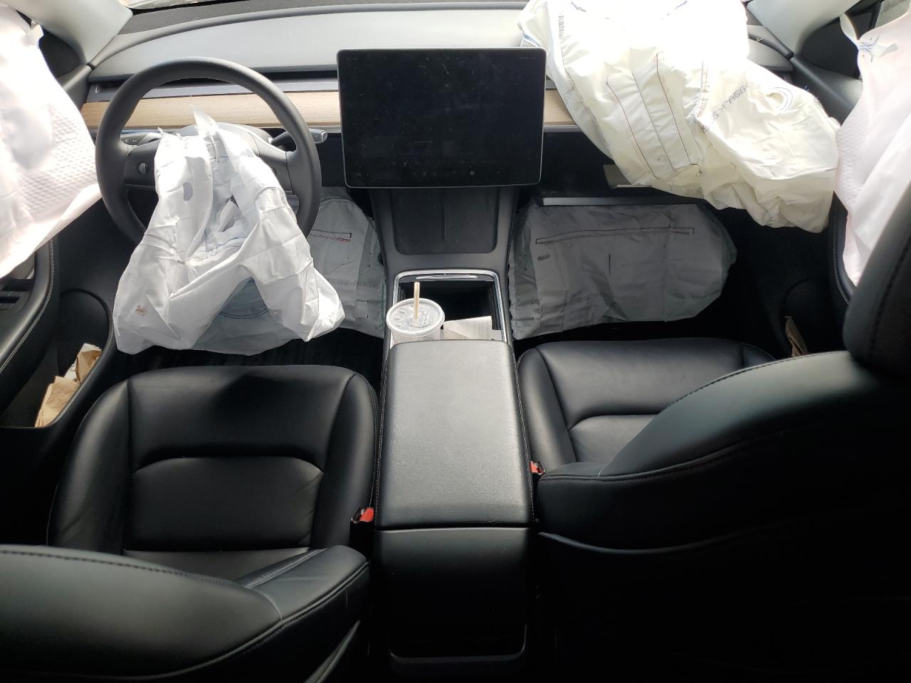 2022 Tesla Model Y VIN: 7SAYGDEE0NF481597 Lot: 80209155