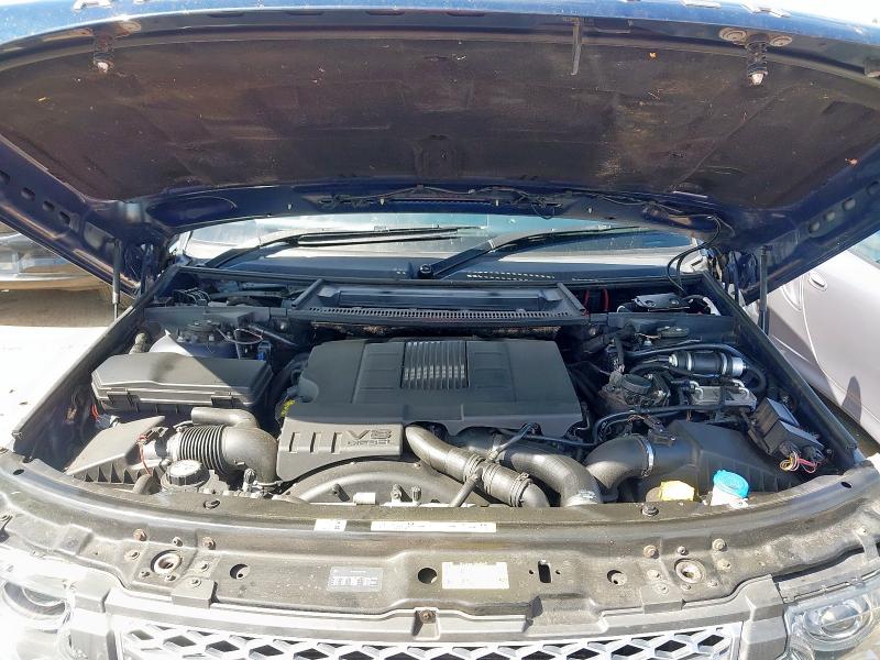 2011 LAND ROVER RANGE ROVER VOGUE TDV8 A 