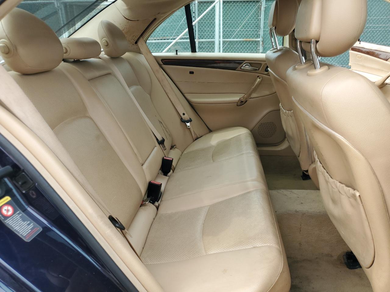 2002 Mercedes-Benz C 240 VIN: WDBRF61J32F143636 Lot: 84567925