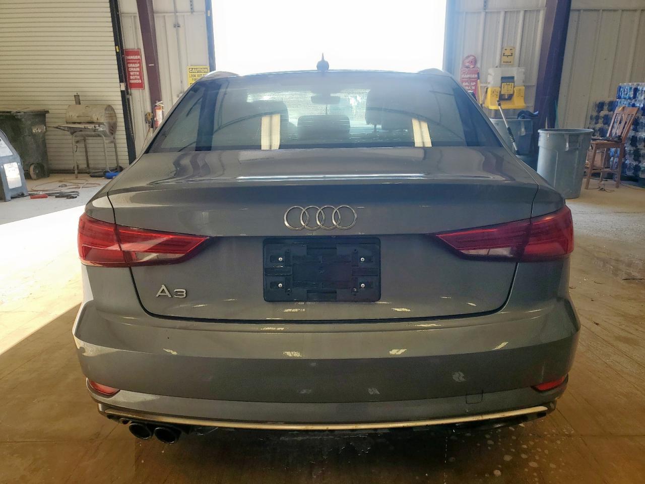 2018 Audi A3 Premium VIN: WAUAUGFF1J1060889 Lot: 80066265