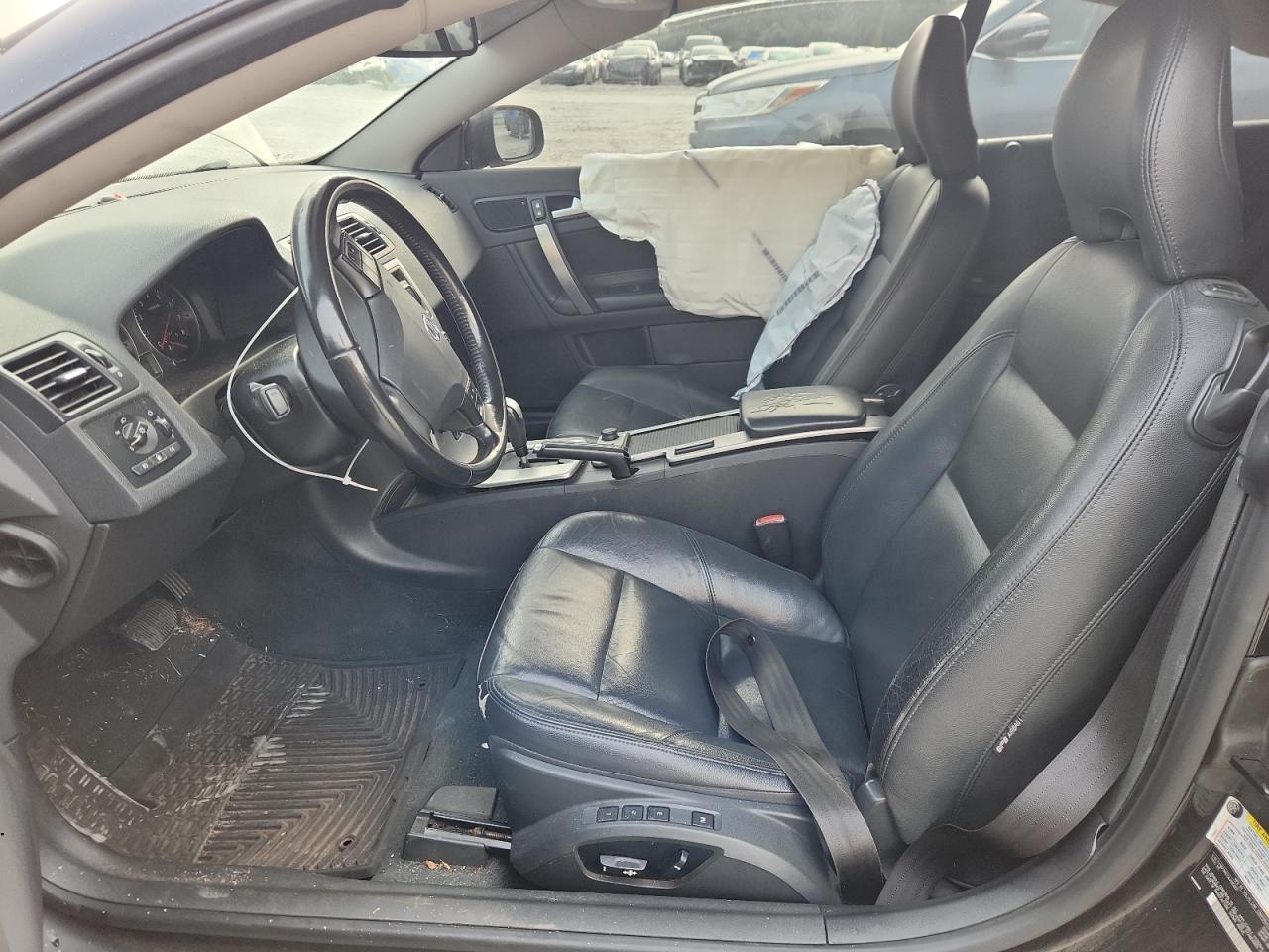 2010 Volvo C70 T5 VIN: YV1672MC7AJ093207 Lot: 81715955