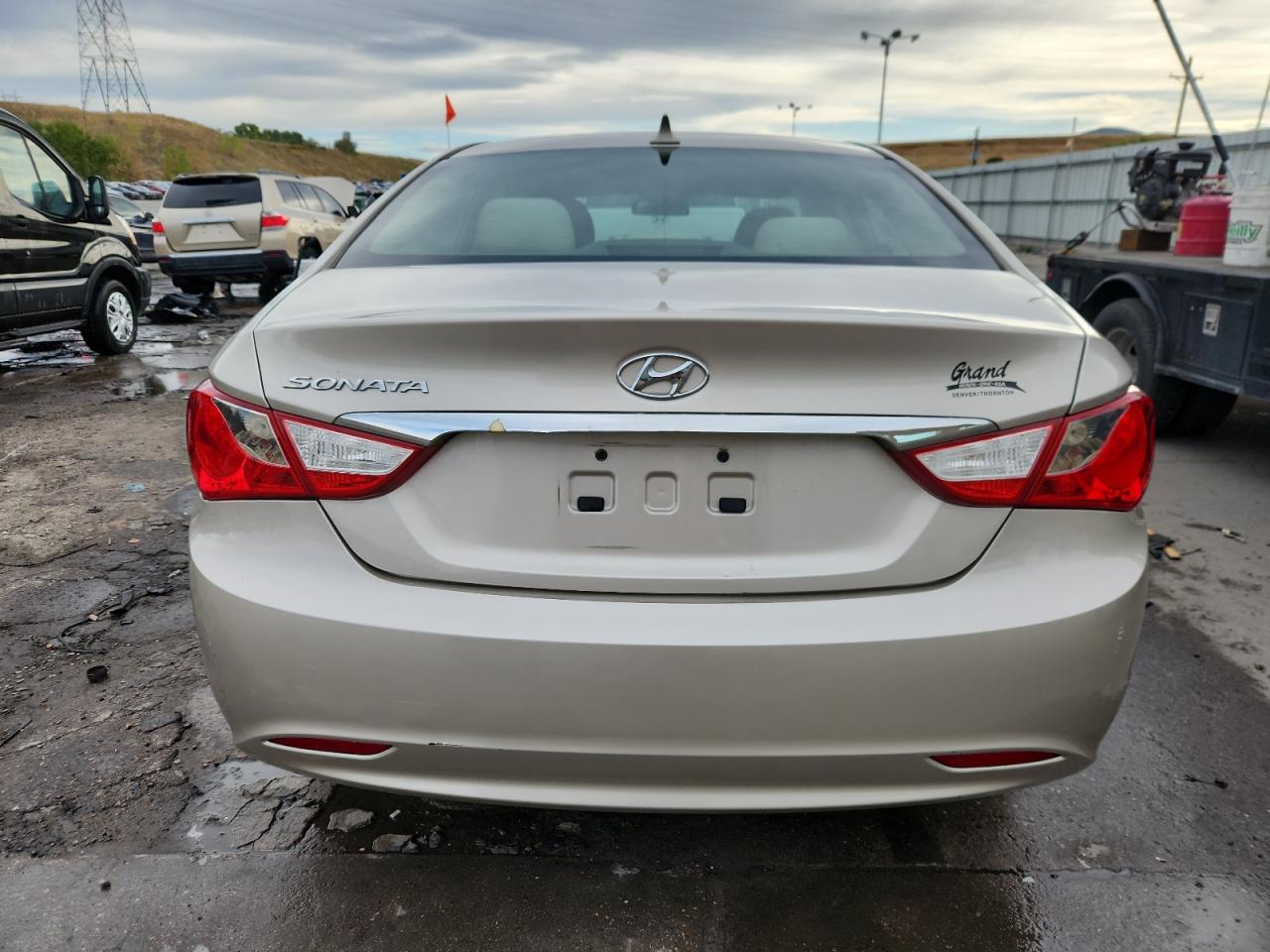 2011 Hyundai Sonata Gls VIN: 5NPEB4AC7BH180695 Lot: 82042405
