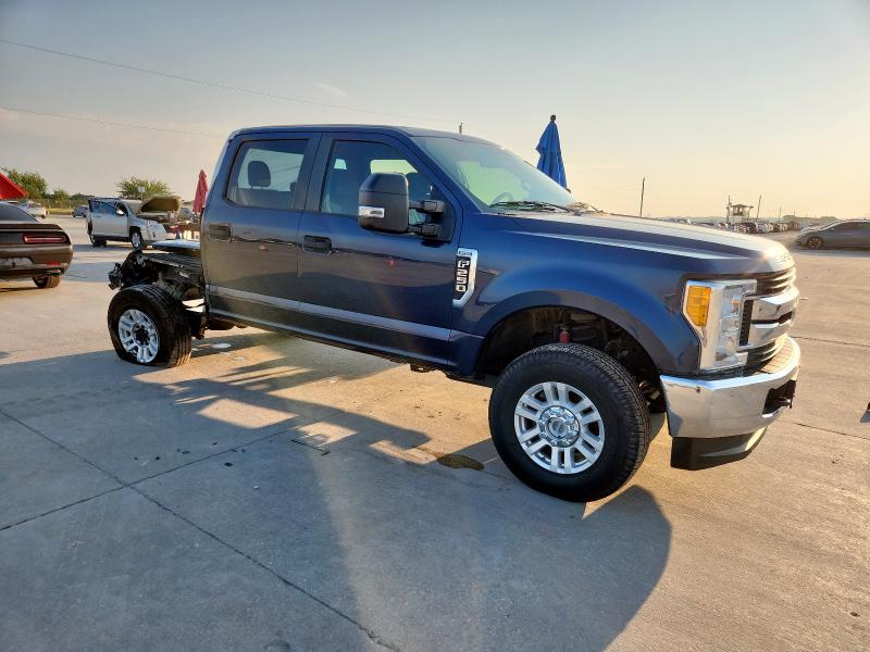 Pickups FORD F250 2017 Granatowy