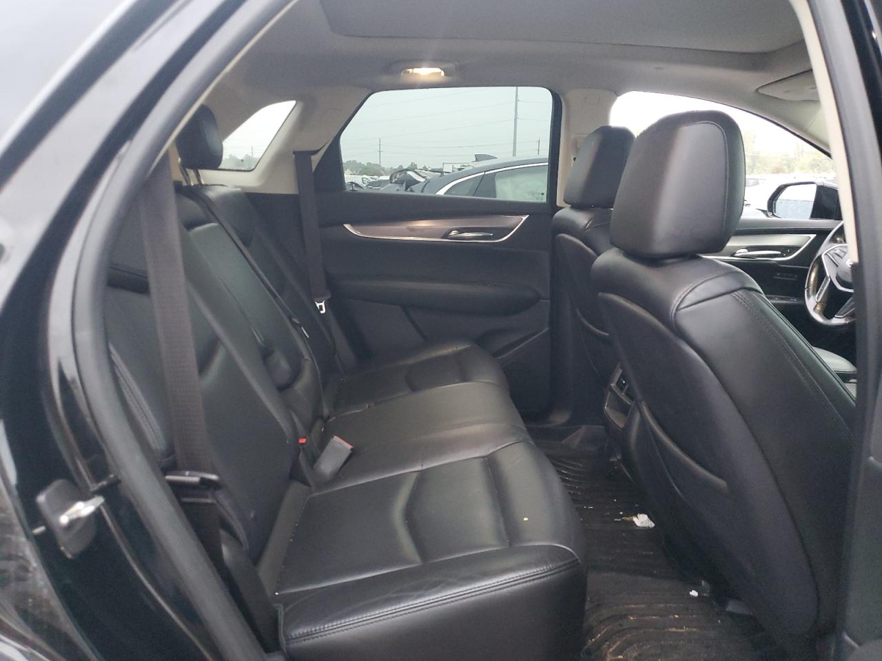 2017 Cadillac Xt5 Luxury VIN: 1GYKNBRS3HZ263644 Lot: 81644245