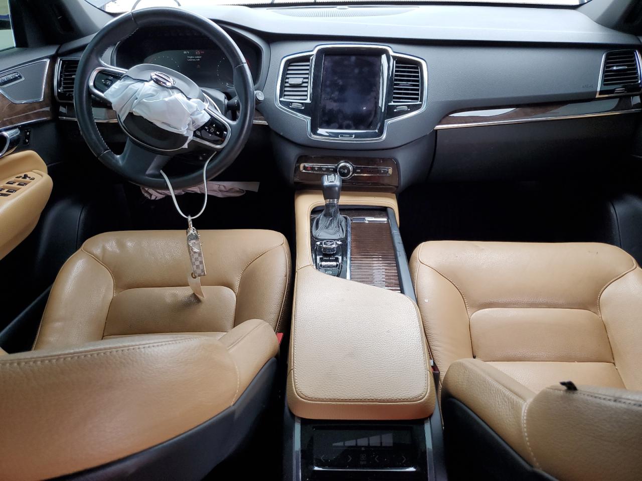 2016 Volvo Xc90 T6 VIN: YV4A22PK6G1036505 Lot: 82096985