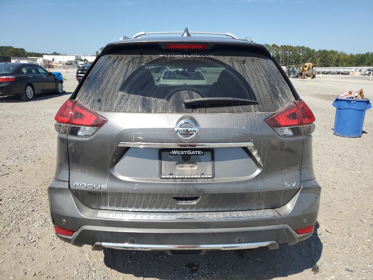 2020 Nissan Rogue S VIN: JN8AT2MT6LW013983 Lot: 81786605