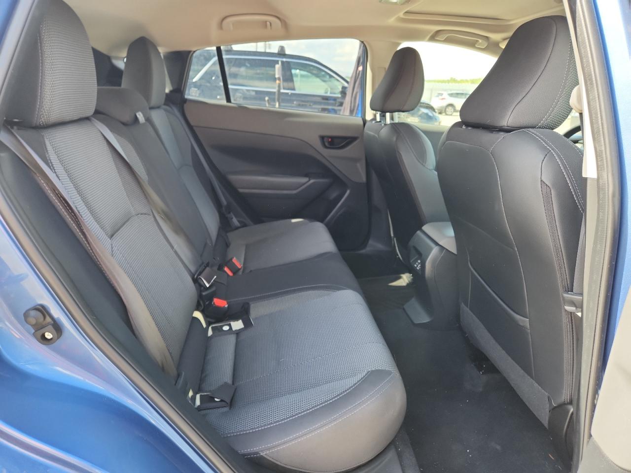 2024 Subaru Crosstrek Premium VIN: JF2GUADC0RH296327 Lot: 80735705