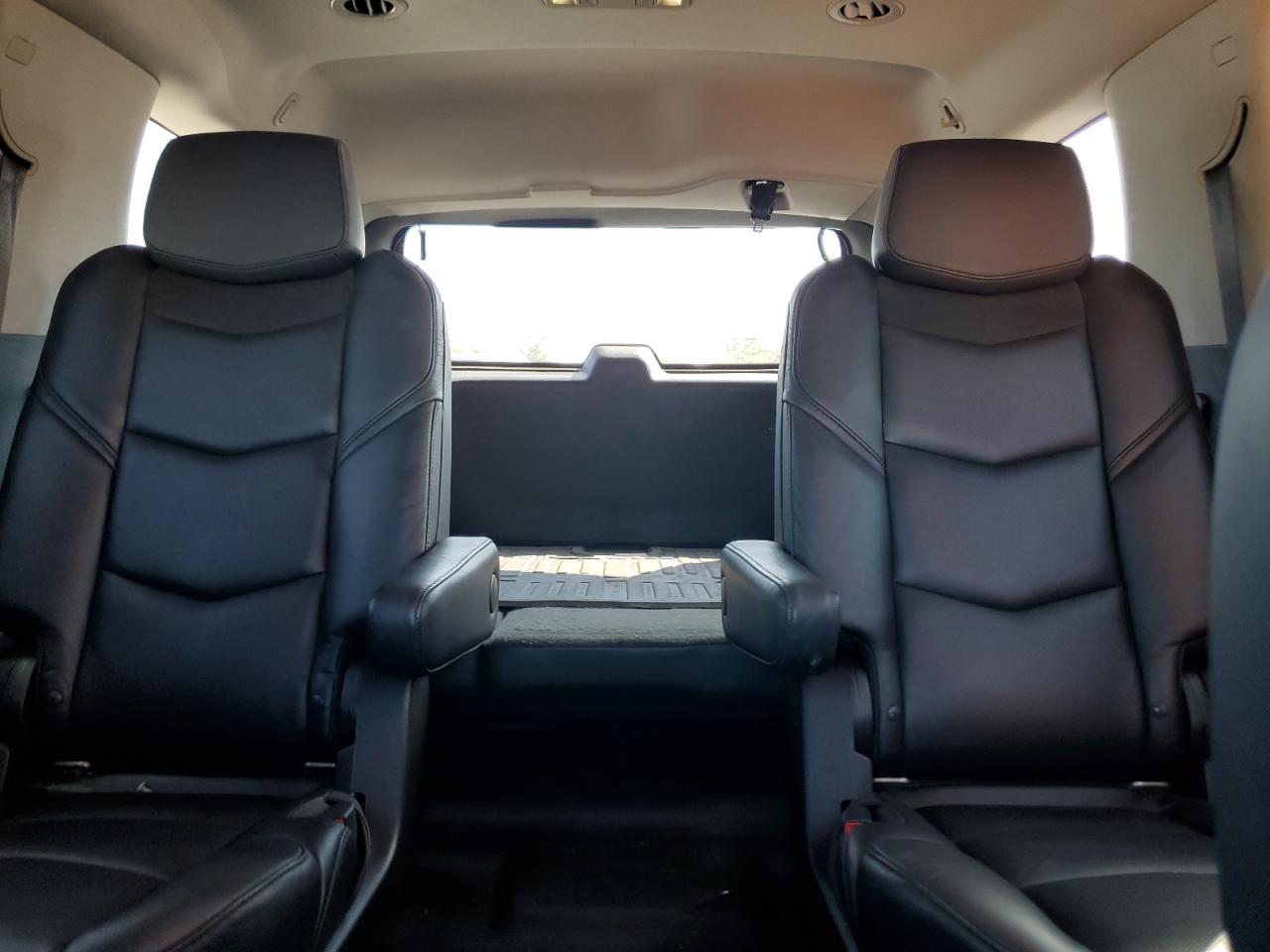 2018 Cadillac Escalade Premium Luxury VIN: 1GYS4CKJ7JR317348 Lot: 80573115