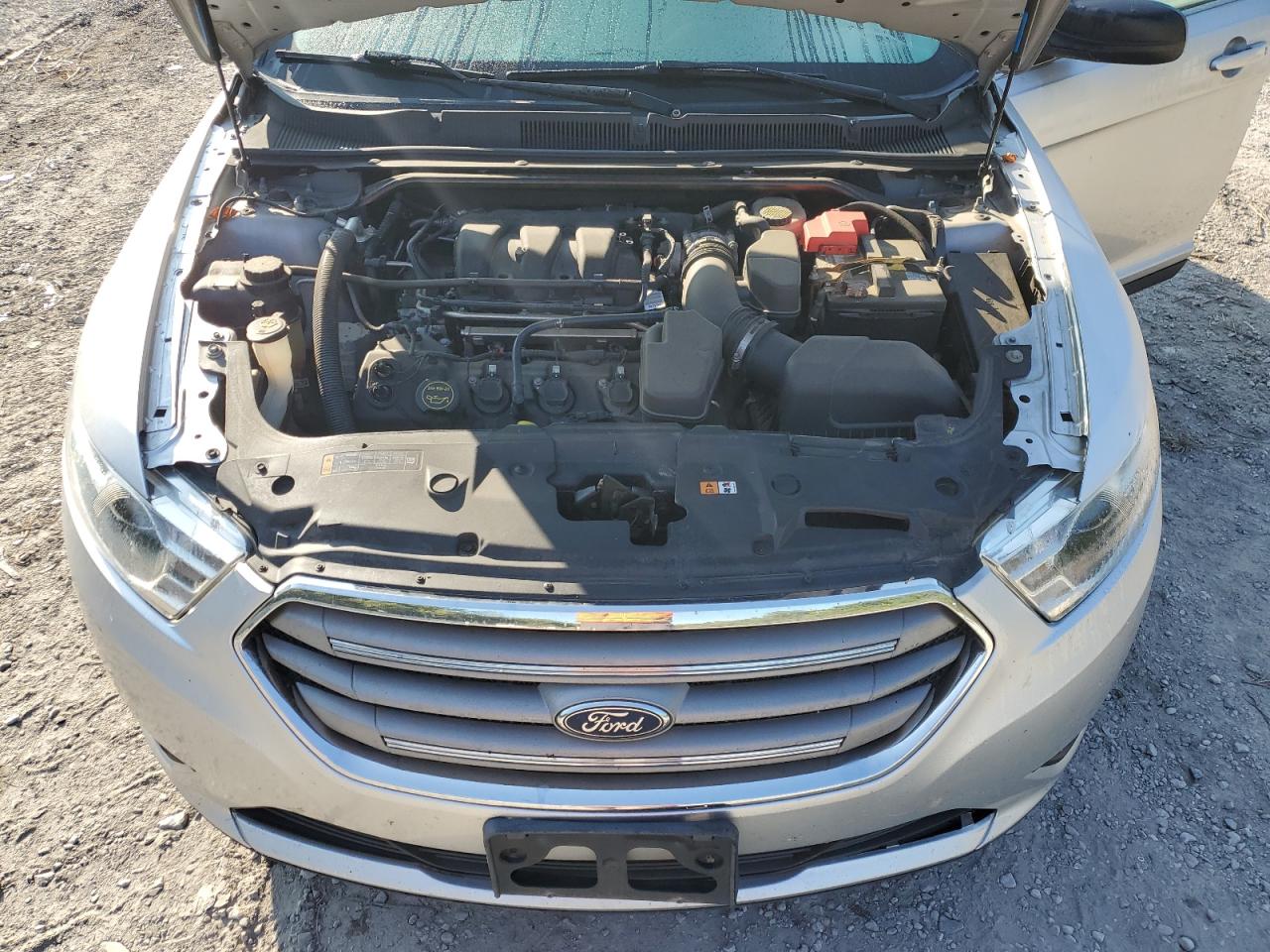 2016 Ford Taurus Se VIN: 1FAHP2D8XGG155107 Lot: 71970325