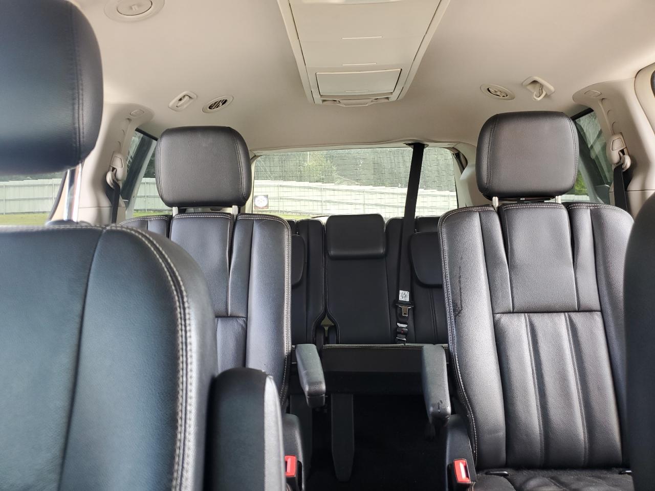 2014 Chrysler Town & Country Touring VIN: 2C4RC1BG0ER359117 Lot: 80733075