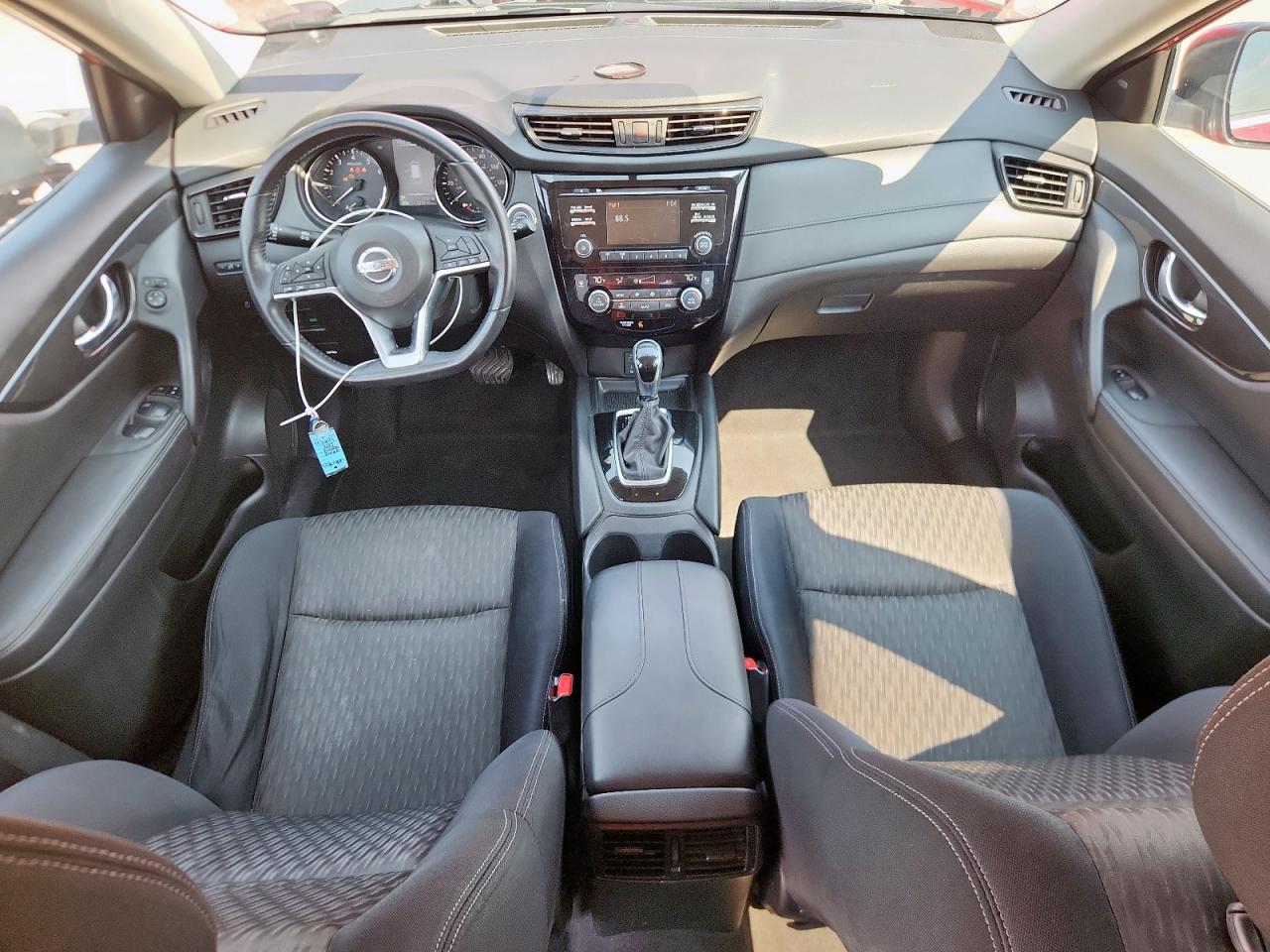 2017 Nissan Rogue S VIN: JN8AT2MT0HW381387 Lot: 72047785