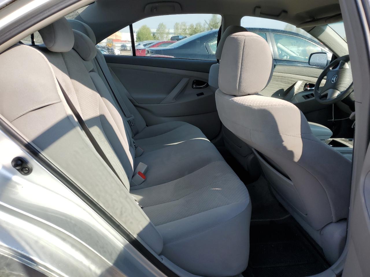 2009 Toyota Camry Base VIN: 4T1BE46K99U352621 Lot: 70486715