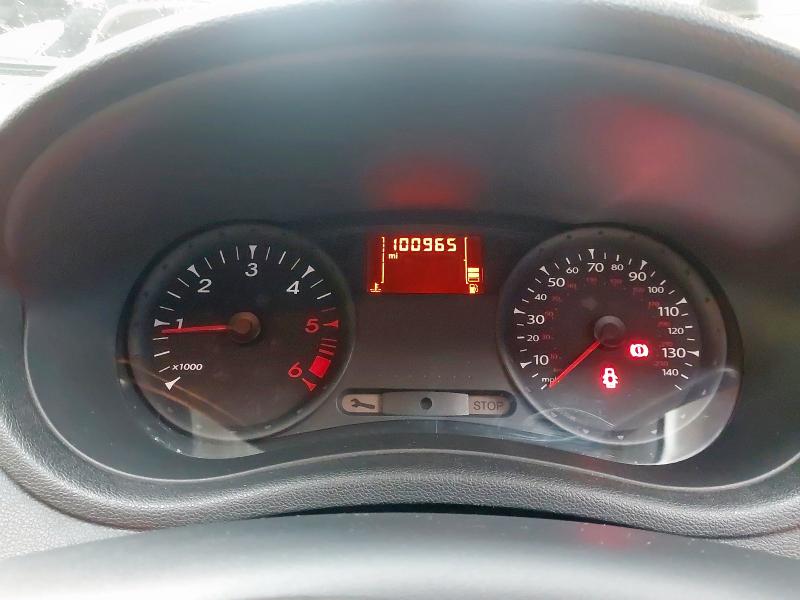 2011 RENAULT CLIO BIZU