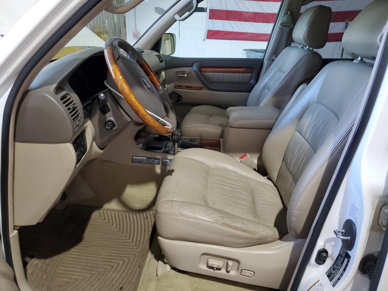 2007 Lexus Lx 470 VIN: JTJHT00W374020967 Lot: 71854875