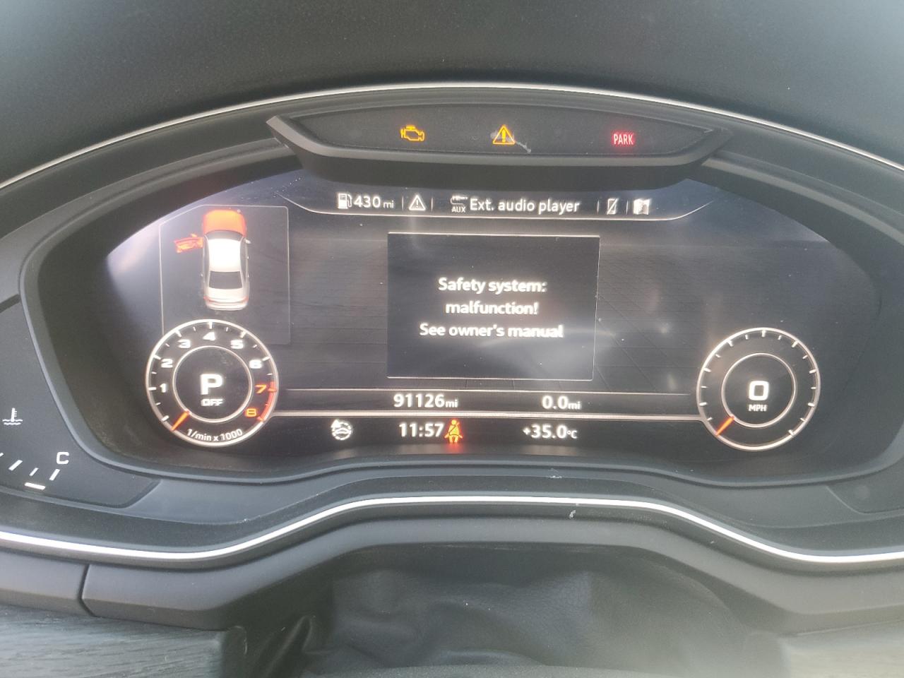 2017 Audi A4 Premium Plus VIN: WAUENAF46HN033569 Lot: 80101055