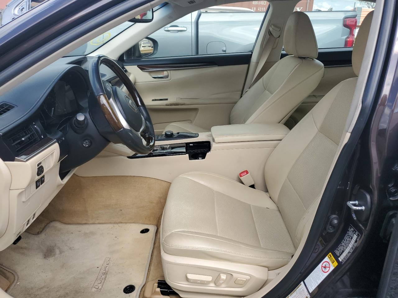 2014 Lexus Es 350 VIN: JTHBK1GG4E2136136 Lot: 84070655
