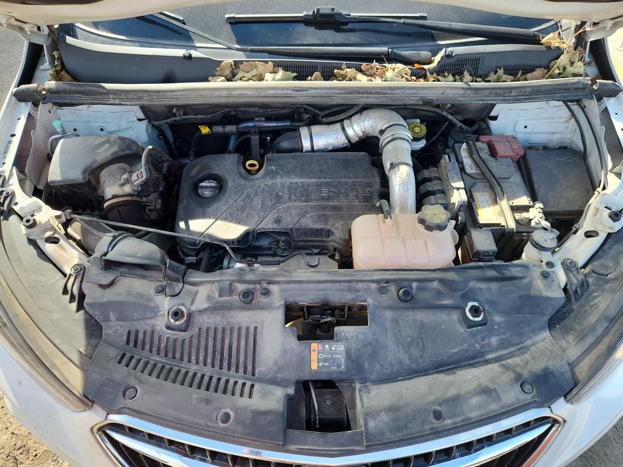 2019 Buick Encore Essence VIN: KL4CJCSM3KB944257 Lot: 81942695