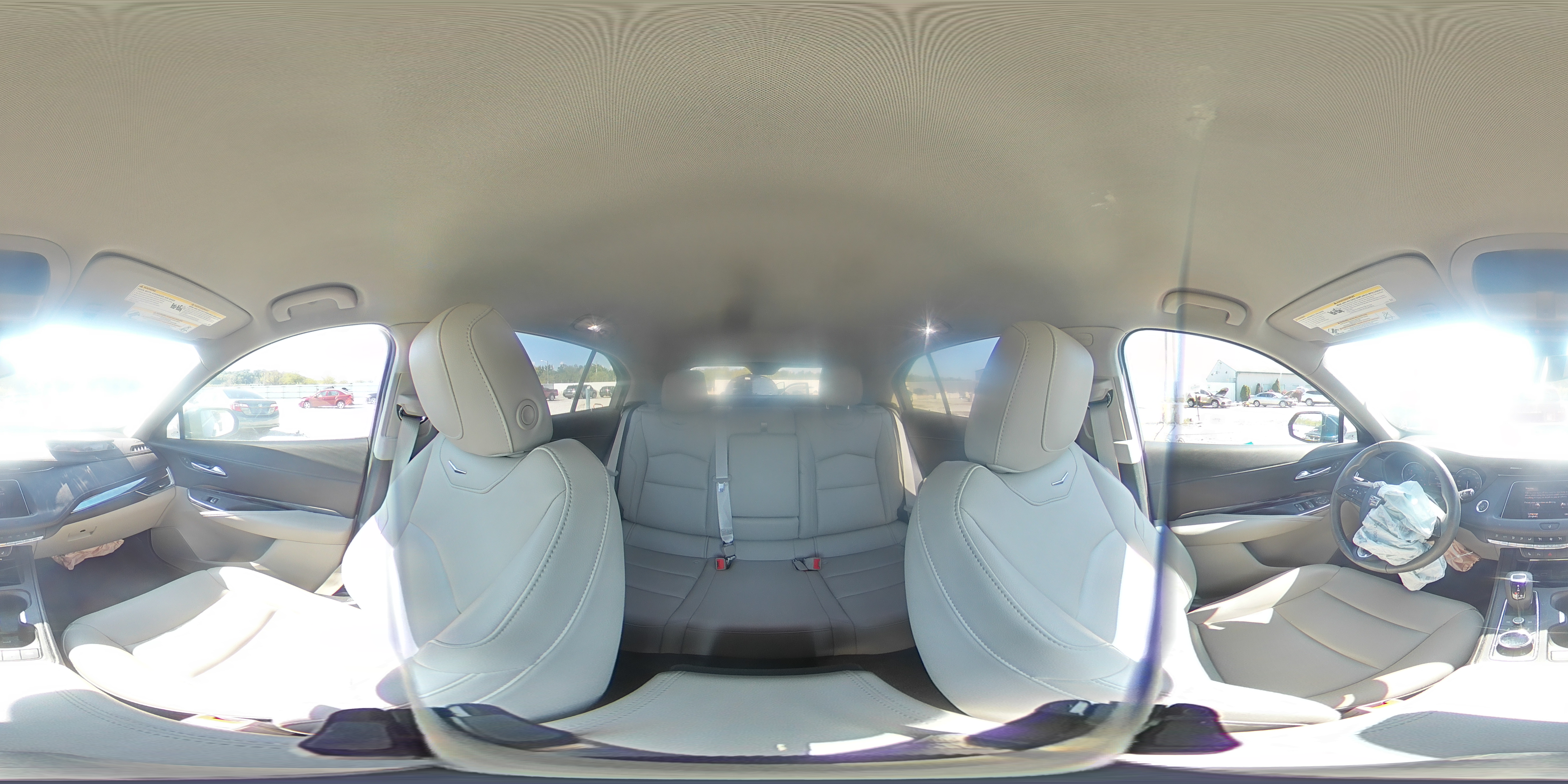 2019 Cadillac Xt4 Luxury VIN: 1GYAZAR42KF214097 Lot: 84178125