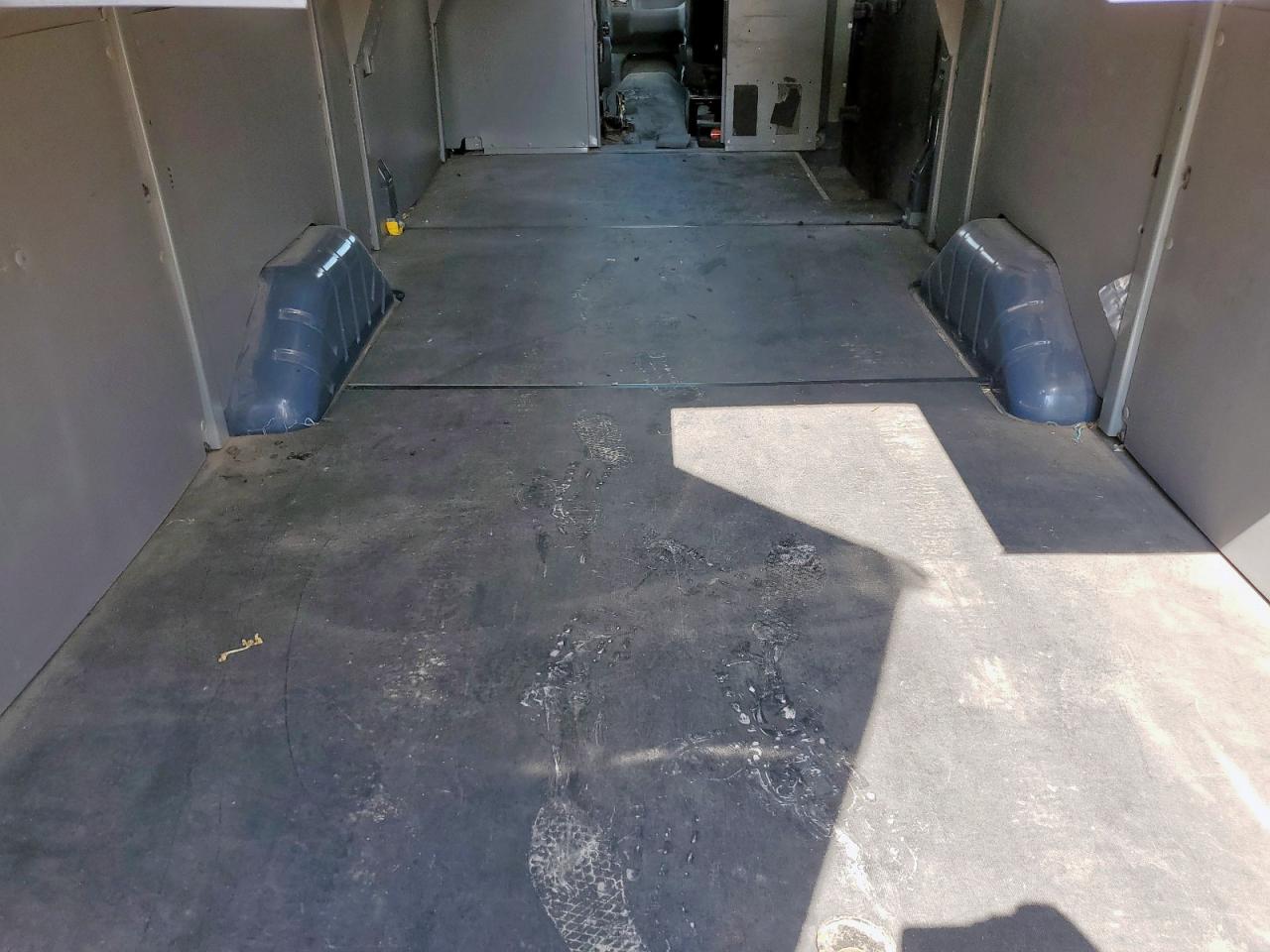 2020 Ford Transit T-250 VIN: 1FTBR3X89LKB13417 Lot: 80248525