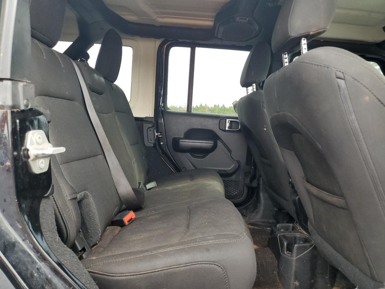 2020 Jeep Wrangler Unlimited Sport VIN: 1C4HJXDG1LW109830 Lot: 83998625