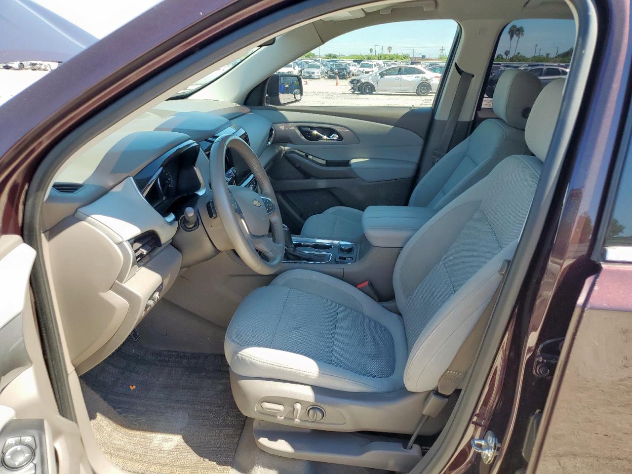 2018 Chevrolet Traverse Lt VIN: 1GNERGKWXJJ152201 Lot: 84065745