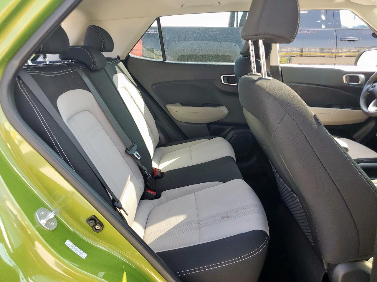 2023 Hyundai Venue Sel VIN: KMHRC8A37PU240344 Lot: 81876655