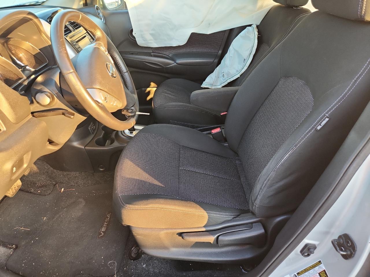 2018 Nissan Versa S VIN: 3N1CN7AP8JL844894 Lot: 82046945