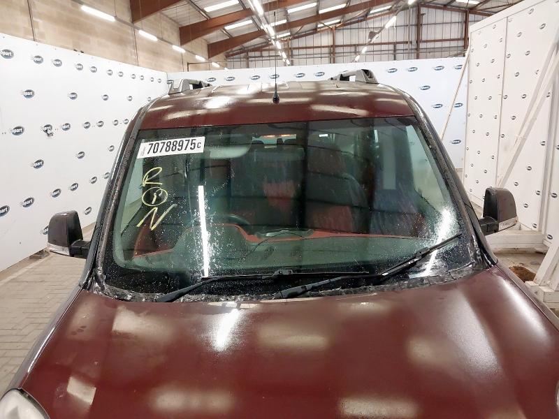 2014 FIAT DOBLO ELEGANZA